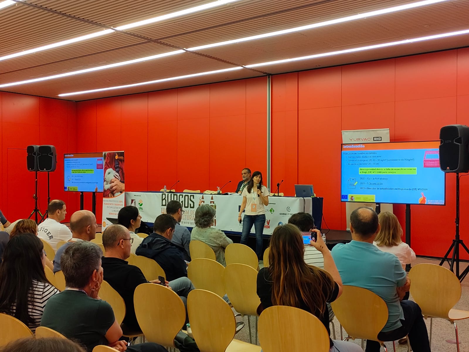 Imagen de GO WELFARECUN PRESENTA LOS PRIMEROS RESULTADOS SOBRE BIENESTAR ANIMAL DURANTE EL TRANSPORTE EN EL 49º SYMPOSIO DE ASESCU